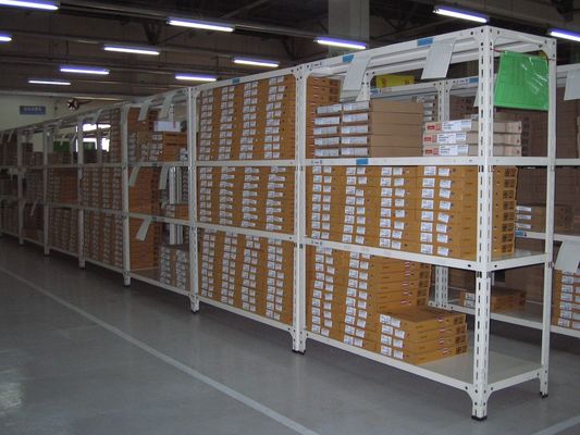 Σκηνοθετημένες γωνιακές ράβδοι Μεταλλικές ελαφριές ράβδοι, επικαλυμμένες με σκόνη